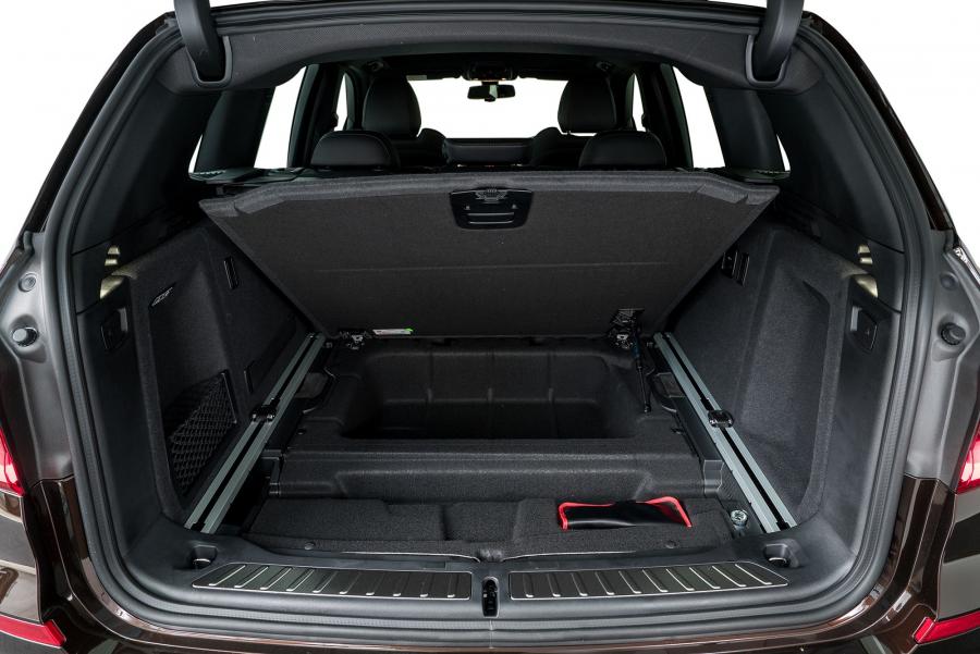 Багажник BMW X3 xDrive30i Luxury Line (G01) 2018 года  (MY) (фото 7 из 23)